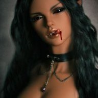 Lucia Drake
