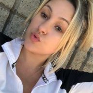 Ella barry
