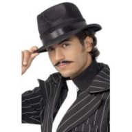 blacktrilby